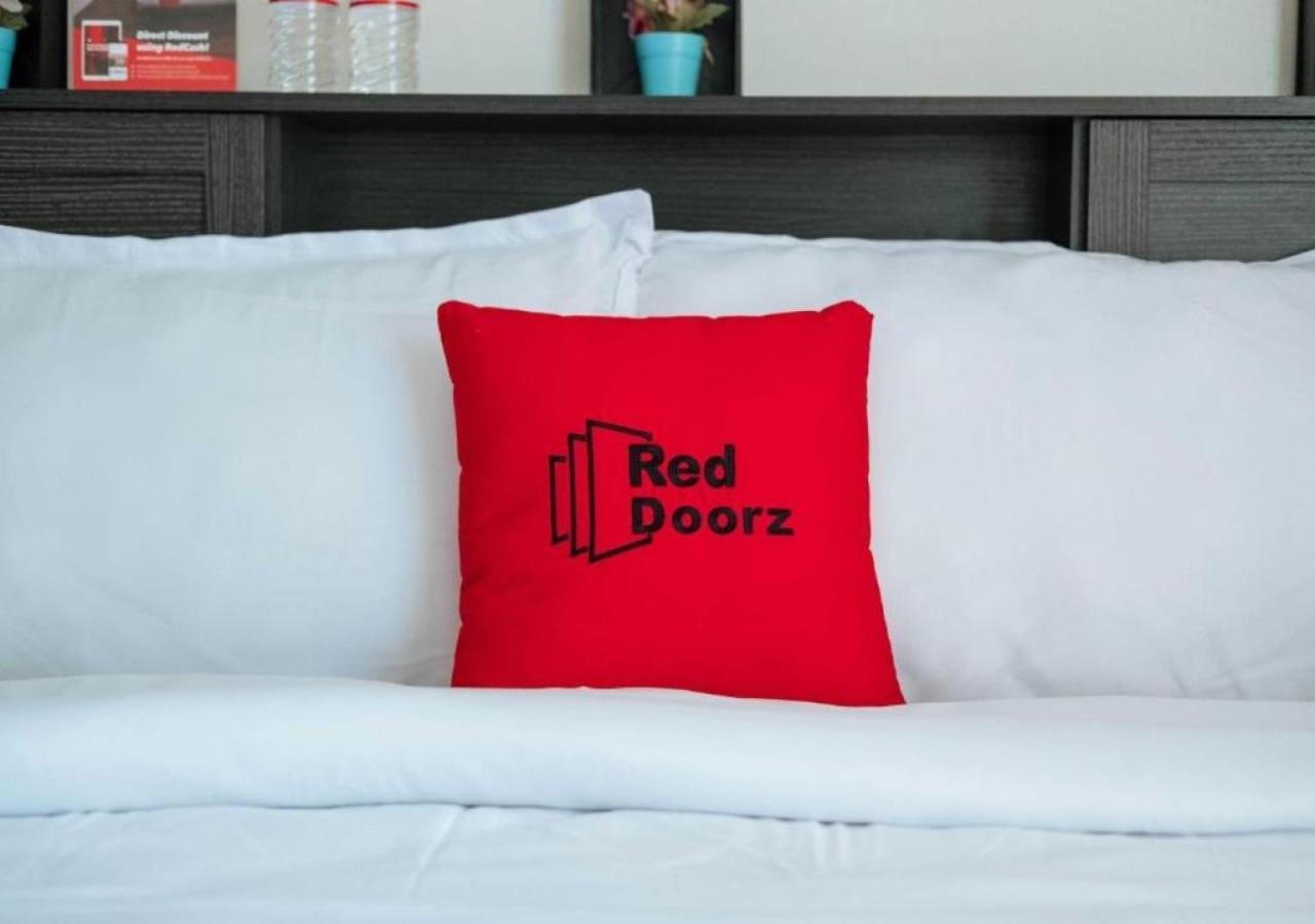 Hotel Reddoorz @ Pag Asa Rawis Legaspi à Legazpi Extérieur photo